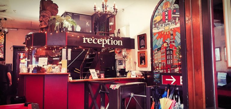 The Flying Pig Downtown, Hostel Favorit Backpacker di Amsterdam