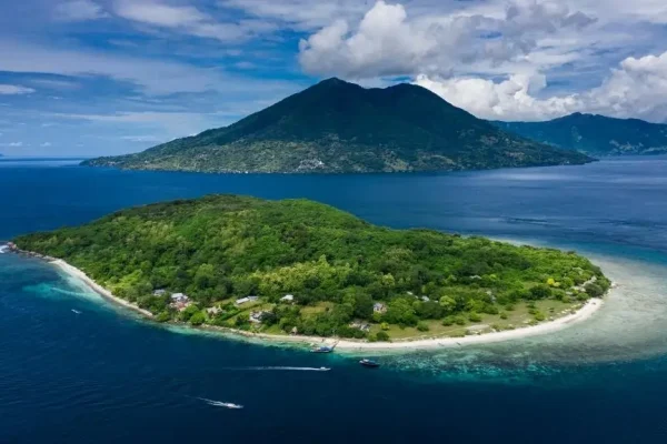 Menjelajahi Keindahan Tersembunyi Pulau Kepa di Alor, Nusa Tenggara Timur