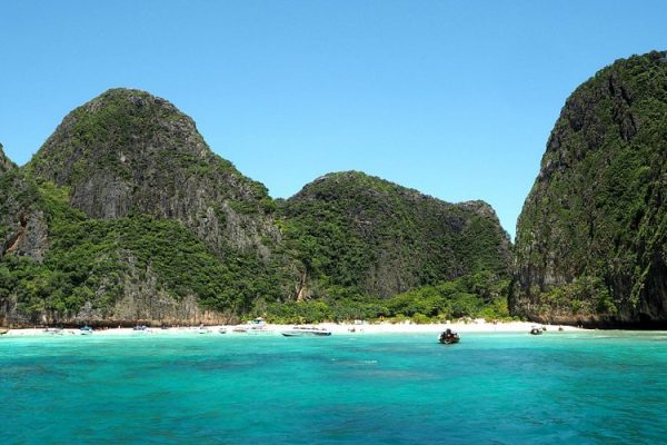 Menjelajahi Maya Bay, Permata Tersembunyi di Thailand